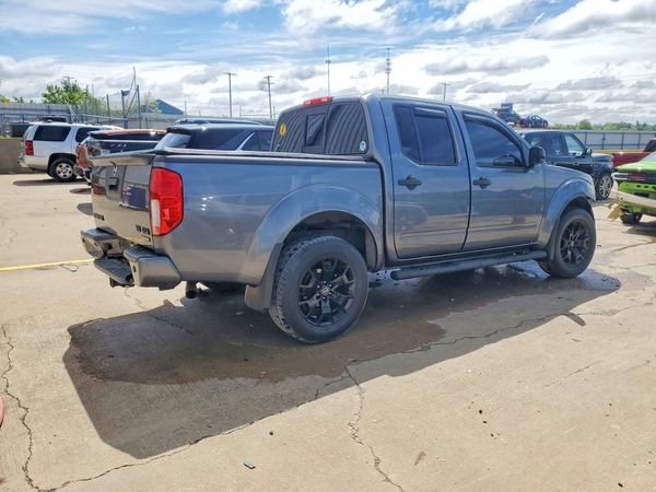 2018 NISSAN FRONTIER