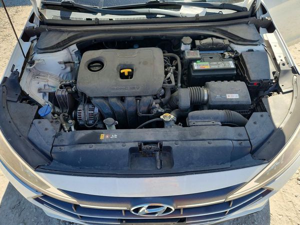 2019 HYUNDAI ELANTRA