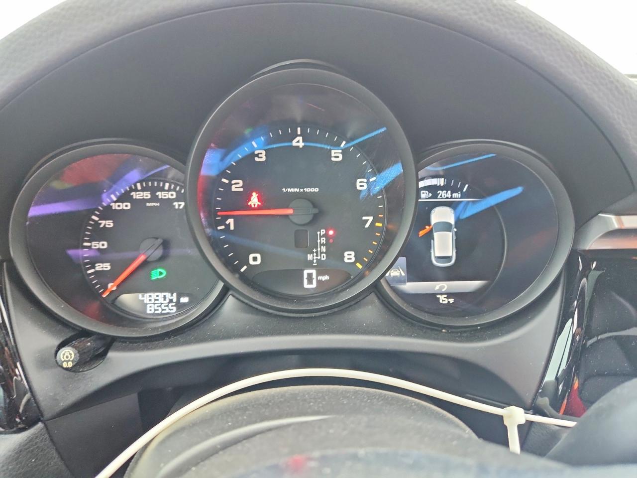 2019 PORSCHE MACAN