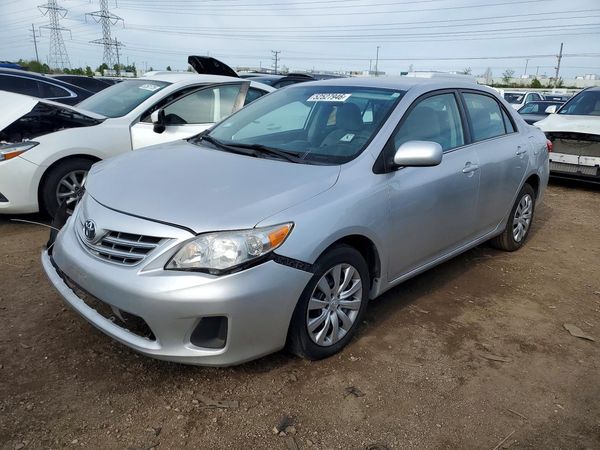 2013 TOYOTA COROLLA