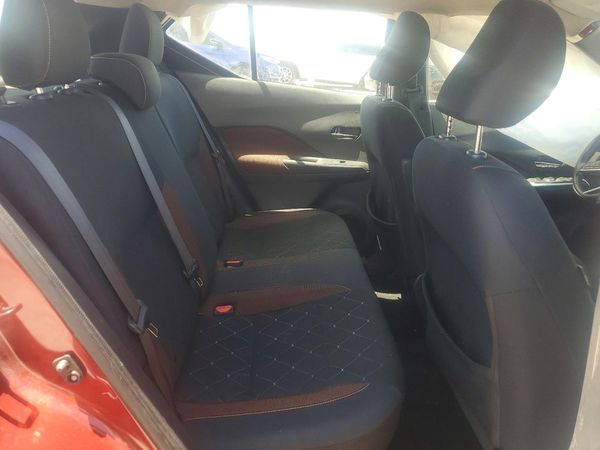 2019 NISSAN KICKS