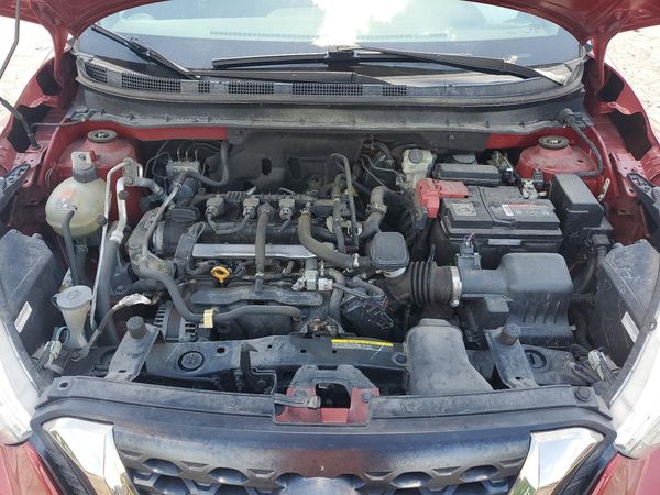 2019 NISSAN KICKS