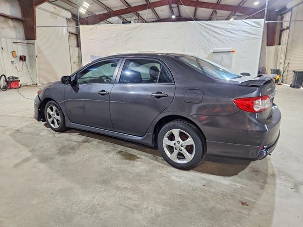 2013 TOYOTA COROLLA