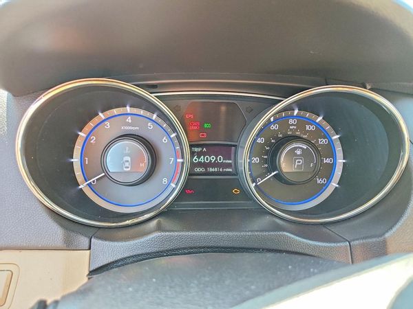 2013 HYUNDAI SONATA