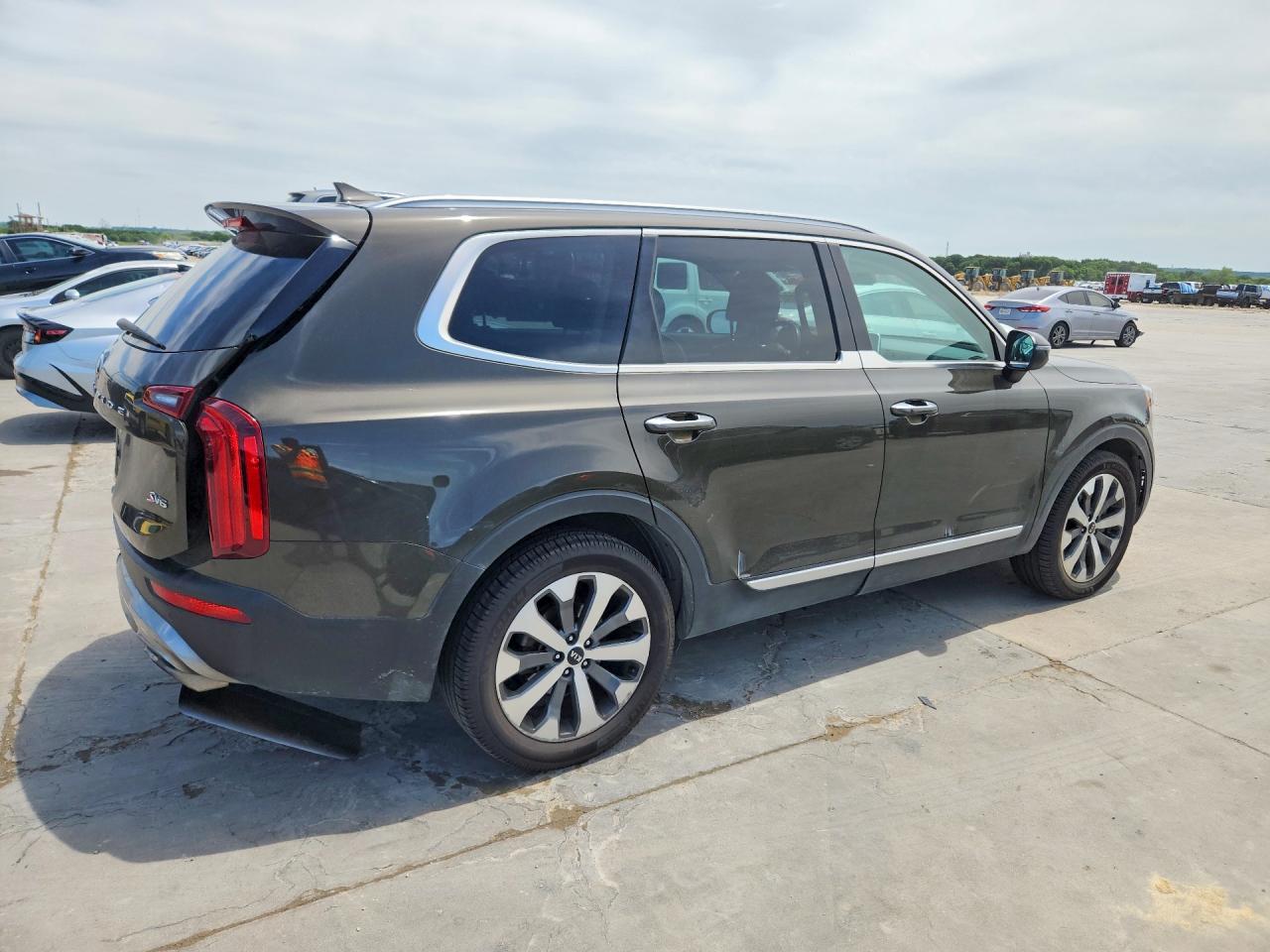 2020 KIA TELLURIDE S