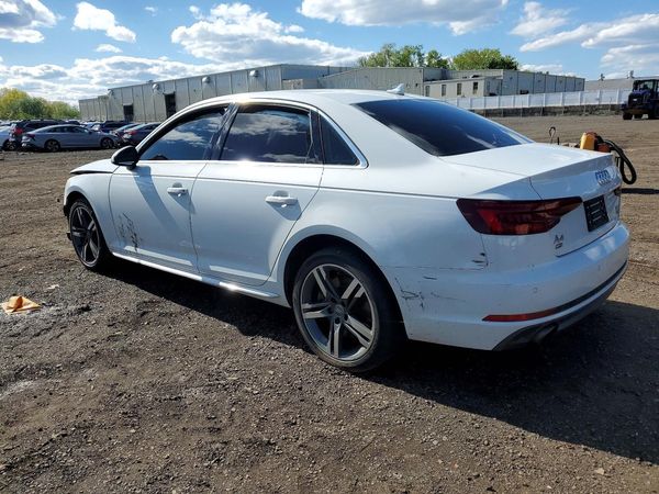 2018 AUDI A4