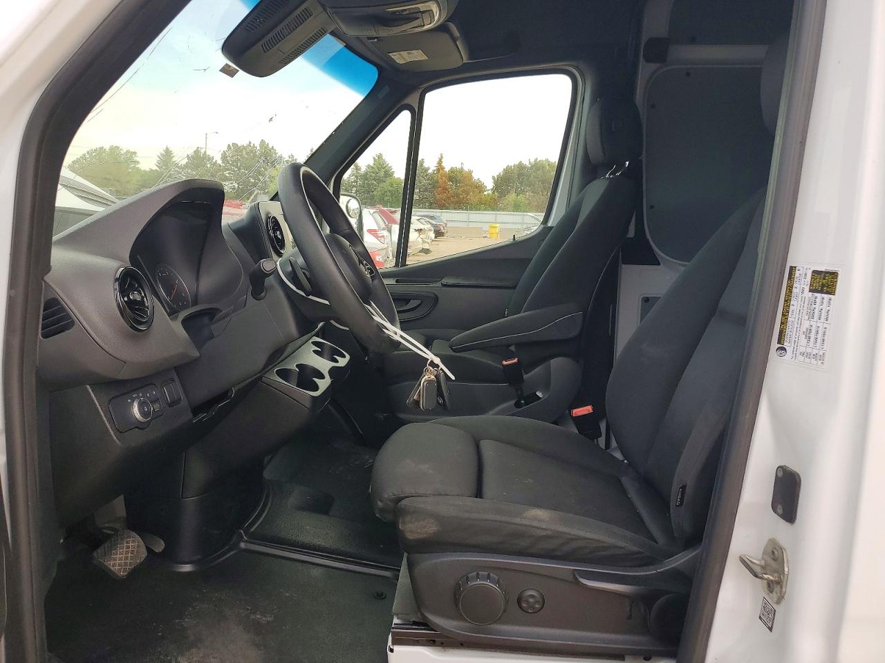 2022 MERCEDES-BENZ SPRINTER 907 (VS30)