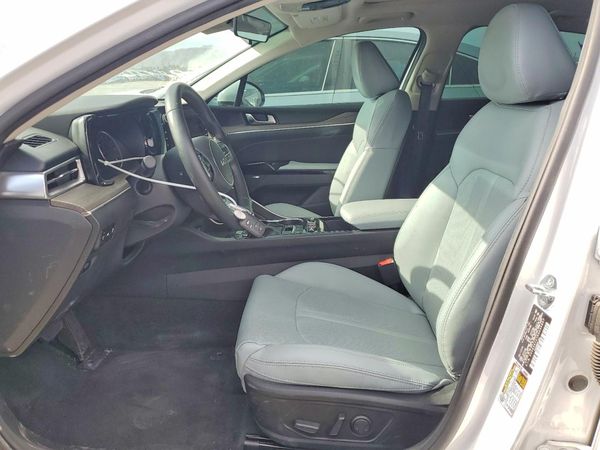 2024 KIA K5 EX