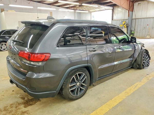 2017 JEEP GRAND CHEROKEE TRAILHAWK 4X4