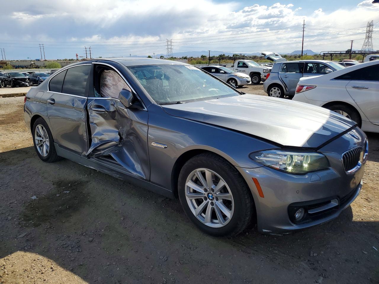 2016 BMW 528