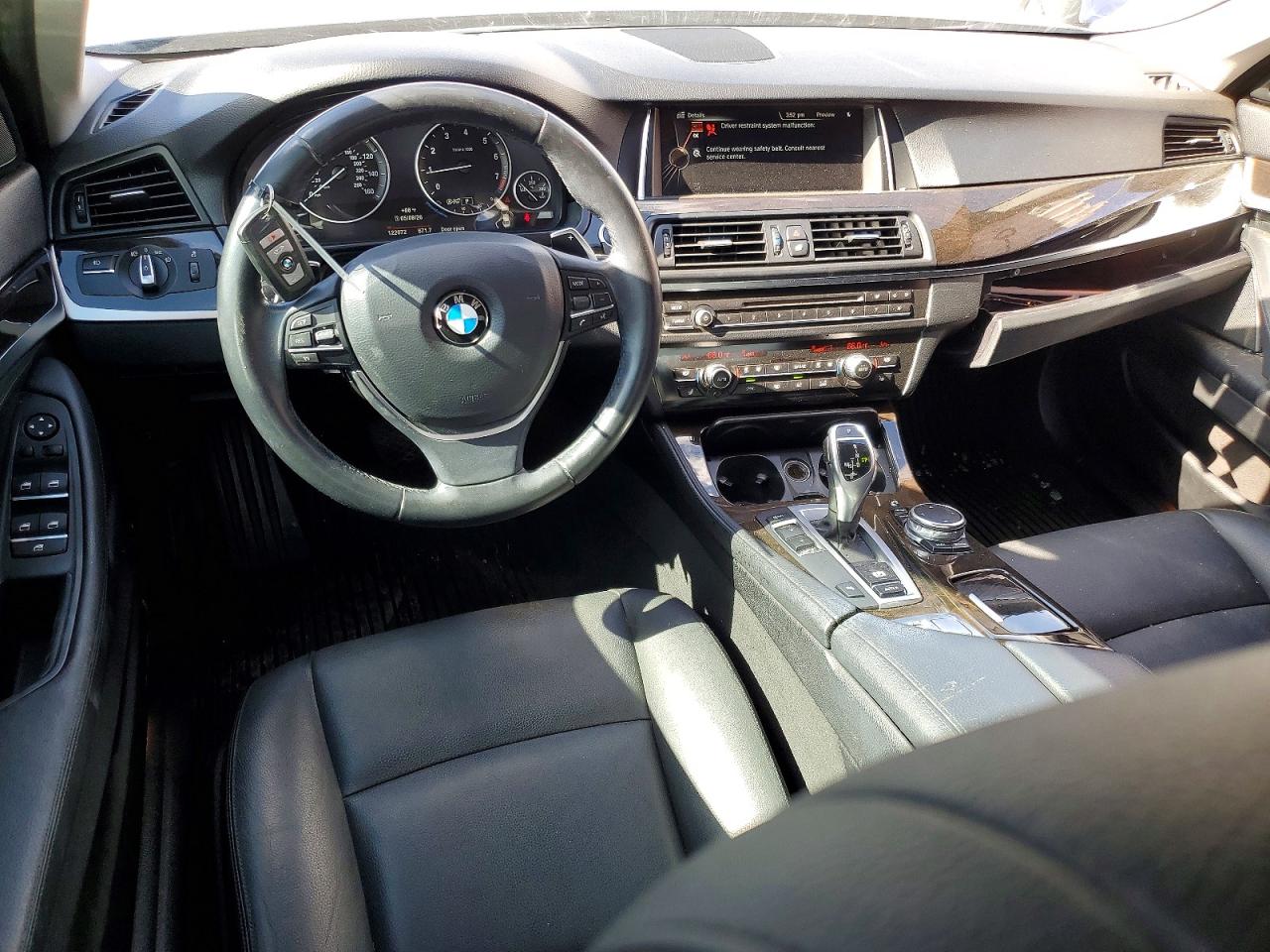 2016 BMW 528