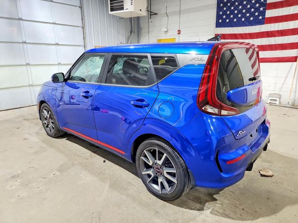 2022 KIA SOUL