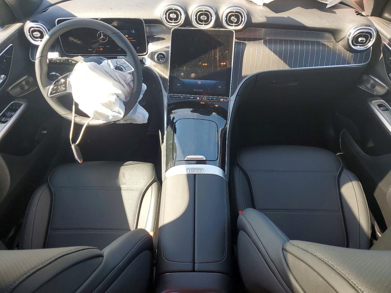 2026 MERCEDES-BENZ GLC GLC300