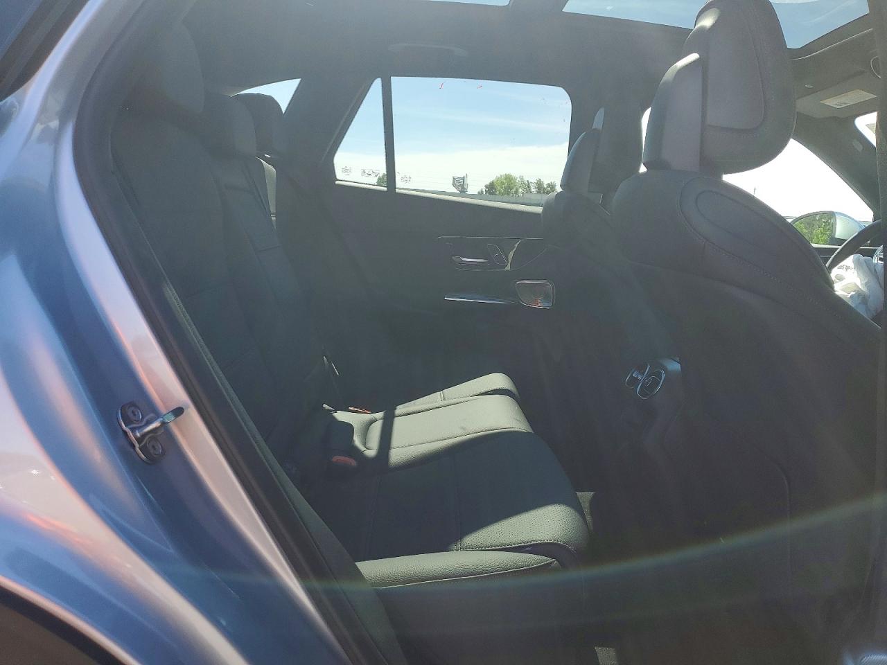 2026 MERCEDES-BENZ GLC GLC300
