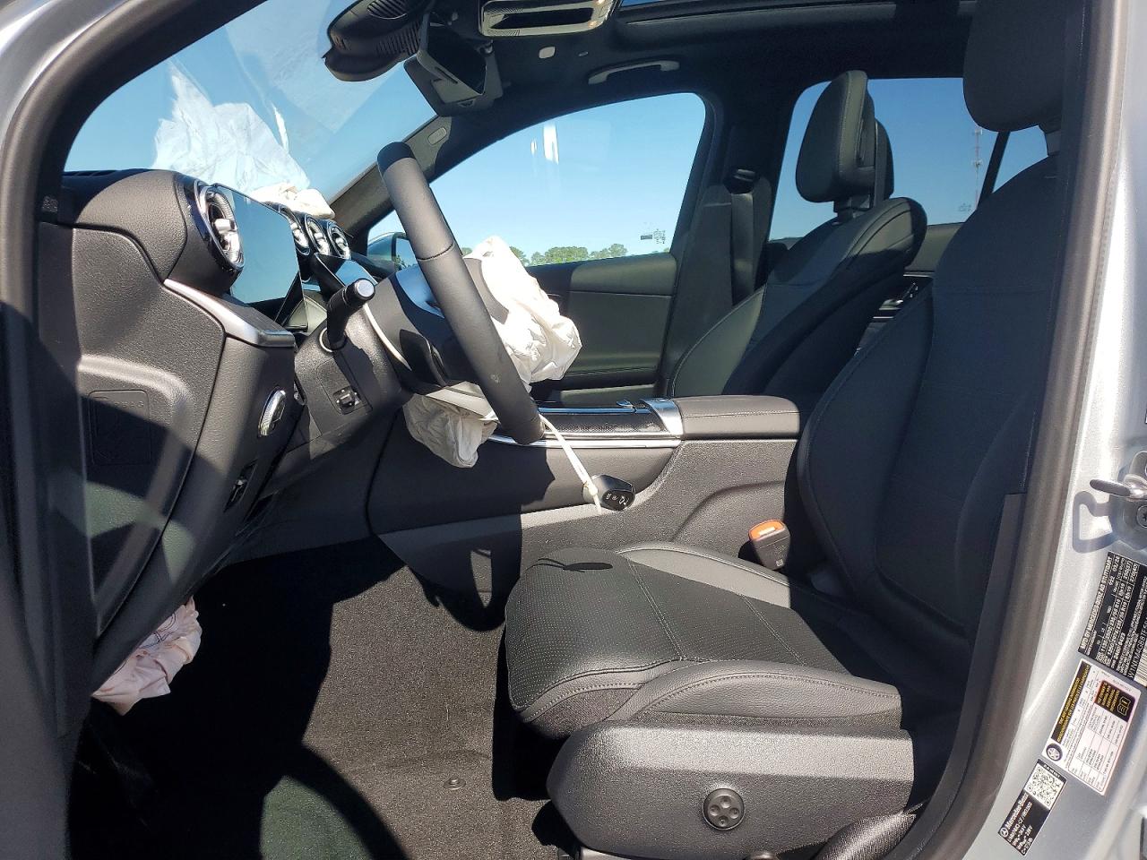 2026 MERCEDES-BENZ GLC GLC300
