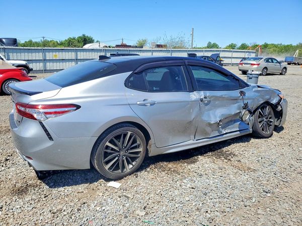 2020 TOYOTA CAMRY
