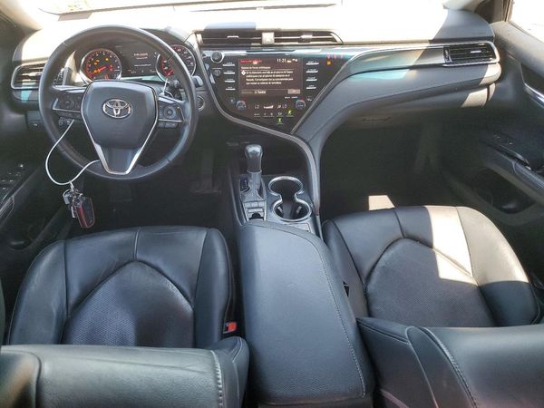 2020 TOYOTA CAMRY