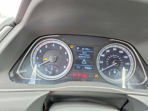 2021 HYUNDAI SONATA SE
