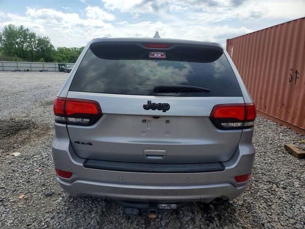 2018 JEEP GRAND CHEROKEE Laredo