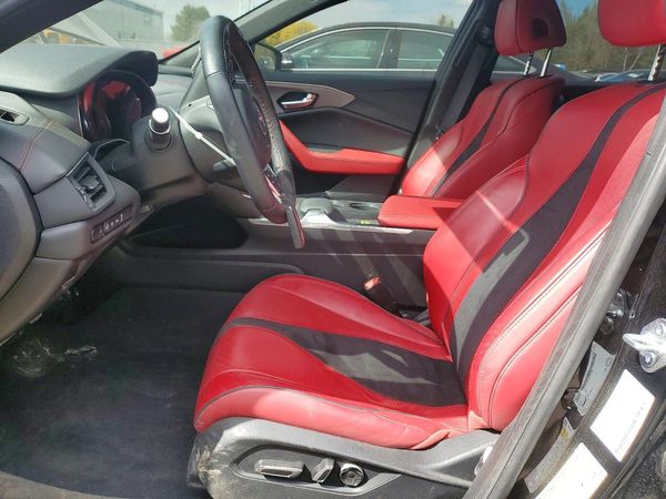 2022 ACURA TLX