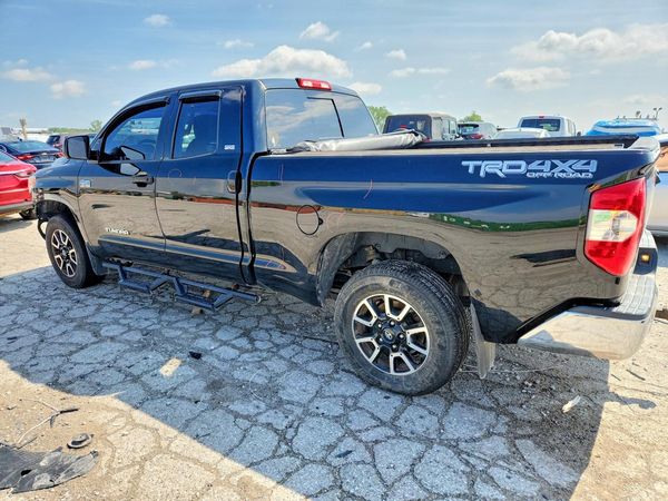 2015 TOYOTA TUNDRA SR5 Grade