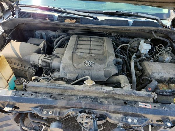 2015 TOYOTA TUNDRA SR5 Grade