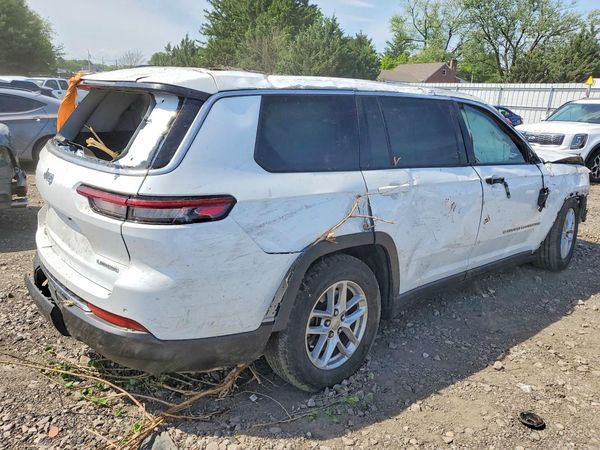 2021 JEEP GRAND CHEROKEE L LAREDO 4X2