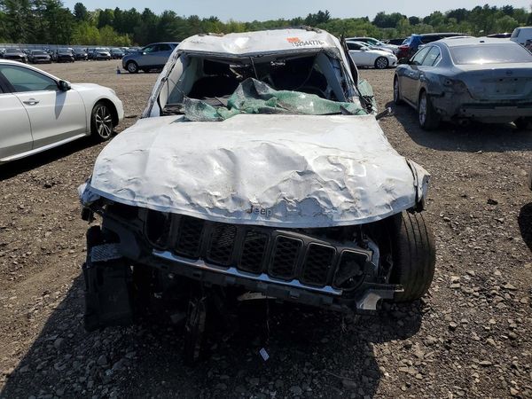 2021 JEEP GRAND CHEROKEE L LAREDO 4X2