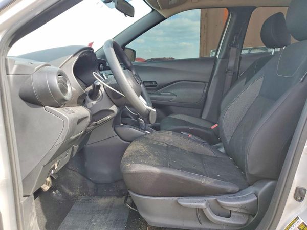 2019 NISSAN KICKS