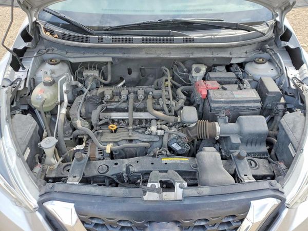 2019 NISSAN KICKS