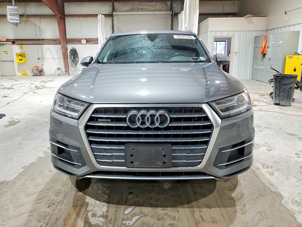 2018 AUDI Q7 quattro Premium Plus