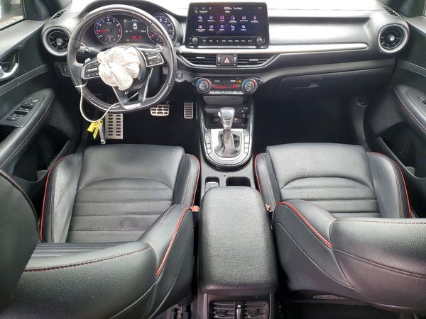 2022 KIA FORTE