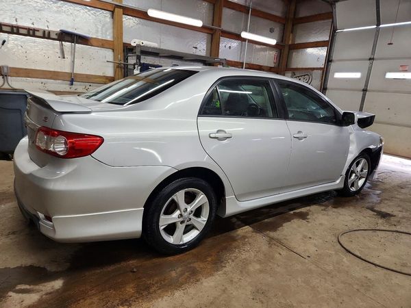 2012 TOYOTA COROLLA