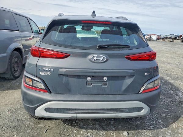 2023 HYUNDAI KONA SE