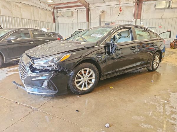 2019 HYUNDAI SONATA Eco Turbo, SE — Front 3/4