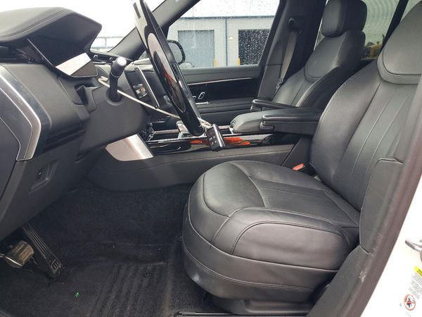 2023 LAND ROVER RANGE ROVER SE