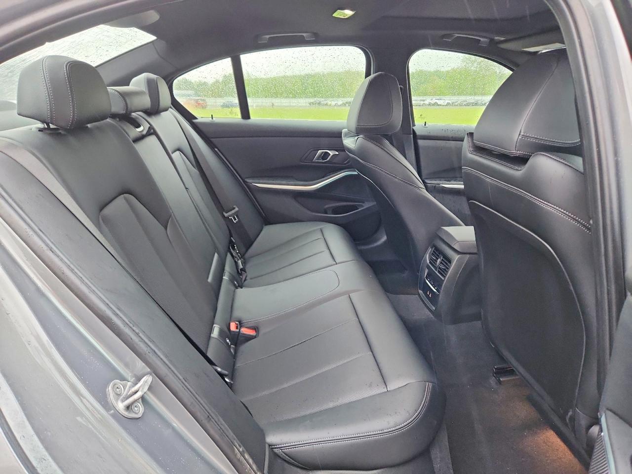 2024 BMW 330XI xDrive