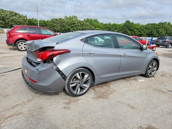 2015 HYUNDAI ELANTRA