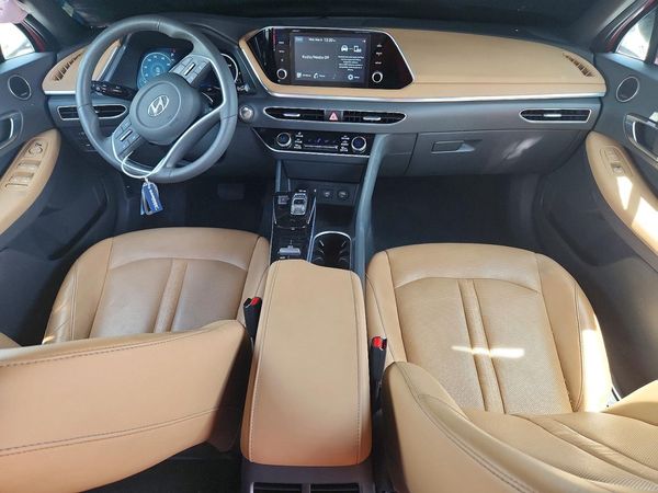 2020 HYUNDAI SONATA