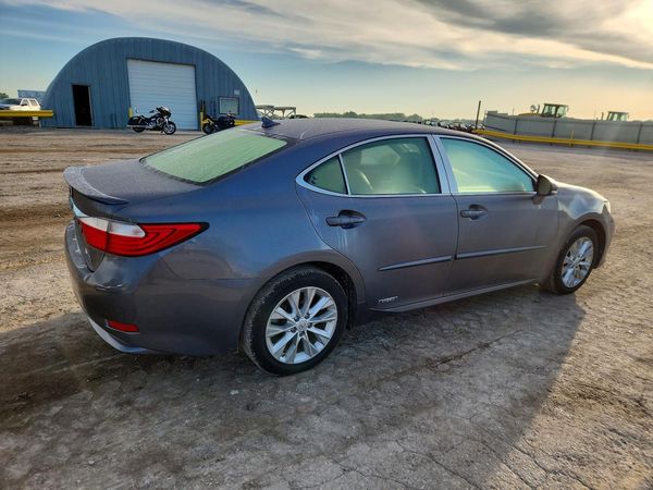 2014 LEXUS ES 300h