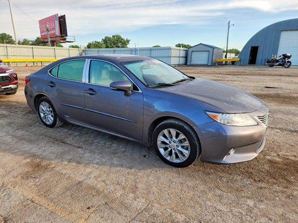 2014 LEXUS ES 300h