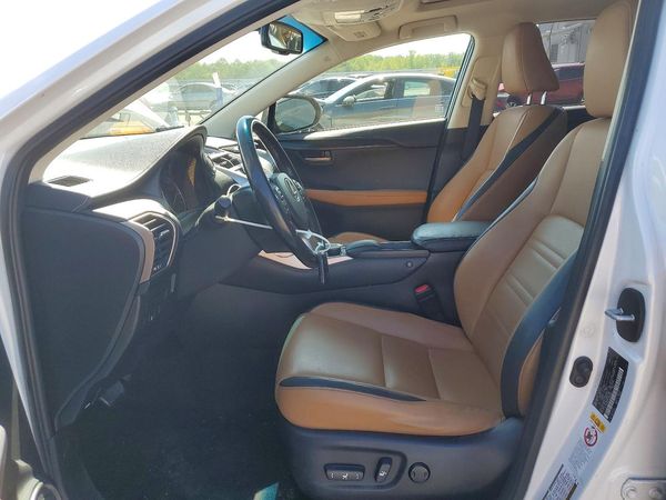 2015 LEXUS NX 200t Luxury