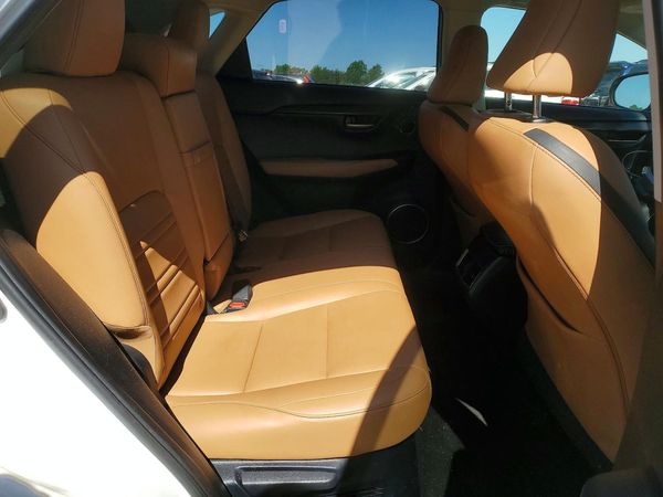 2015 LEXUS NX 200t Luxury