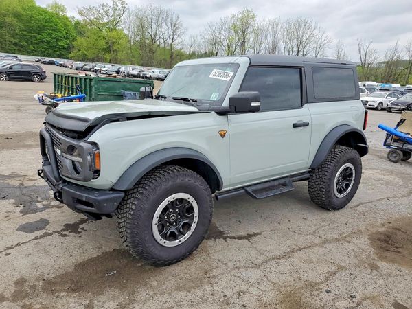 2023 FORD BRONCO