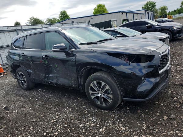 2023 TOYOTA HIGHLANDER HYBRID