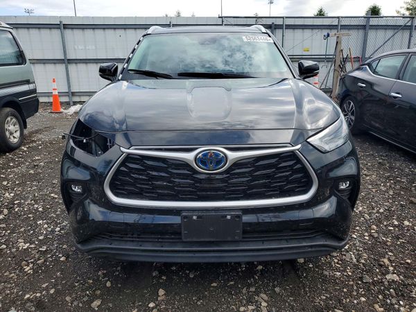 2023 TOYOTA HIGHLANDER HYBRID