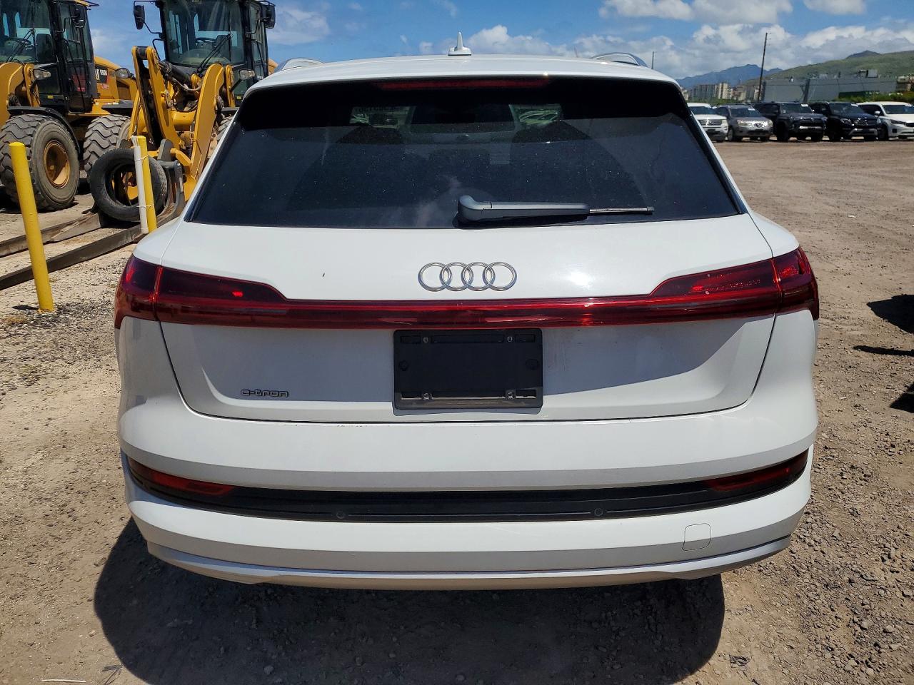 2019 AUDI E-TRON e-tron quattro Prestige