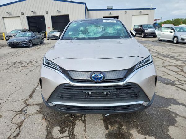 2021 TOYOTA VENZA