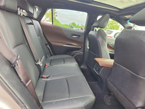 2021 TOYOTA VENZA