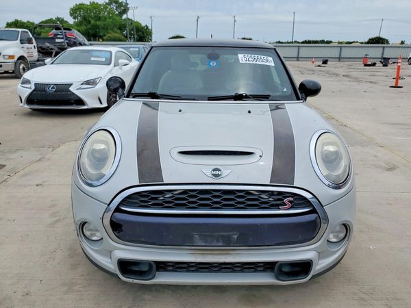 2014 MINI COOPER